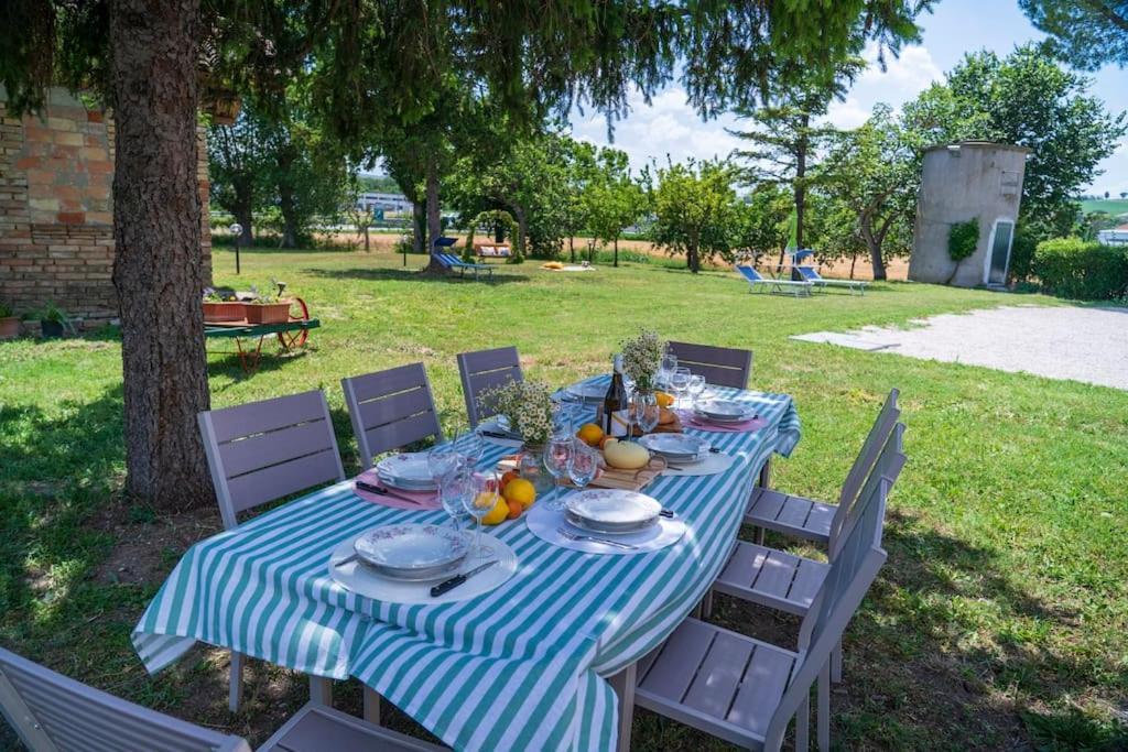 Casale Passalacqua Pesaro By Yohome La Torraccia Esterno foto